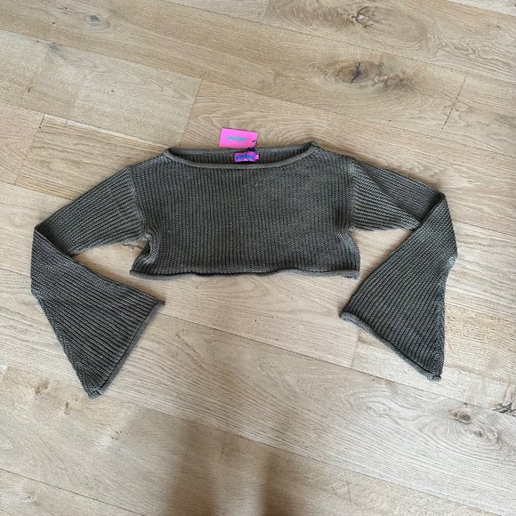 Edikted Sweaters - Edikted Riya Off Shoulder Knitted Crop Top in Olive Green